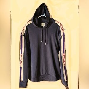 GUCCI black hoodie with removable sleeves. Size Medium. Black, cream & red.